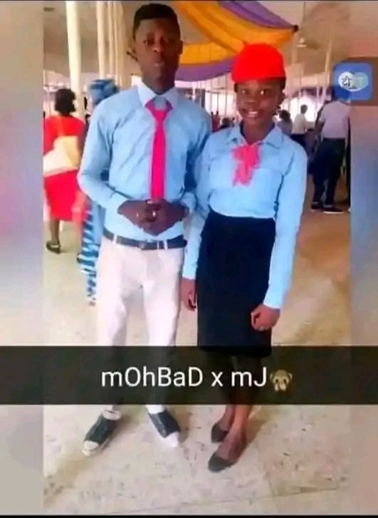 AffanAbba's tweet photo. At a time Mohbad was in Choir. He left to join secular music 🎷 Can we say that the church actually fail Mohbad? https://t.co/yeRrwVsiT2