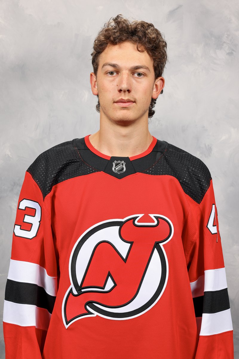 The headshot thread you've all been waiting for: 

Hughes headshot hysteria