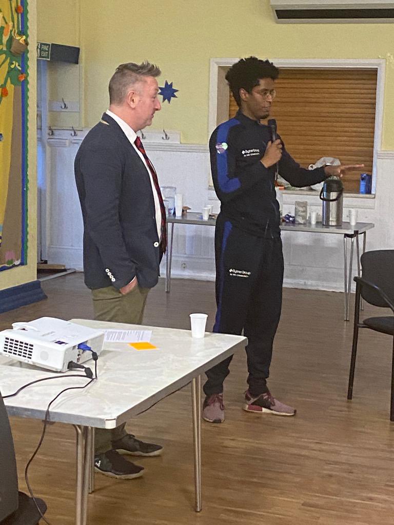 Jit_Chauhan's tweet photo. Some honest and powerful stories of addiction and recovery at last nights screening of #ImJit 🙏🏽

Really discussions around what more is needed and what is missing all facilitated by Dr David Patton 🗣️

1/2 https://t.co/cdS6bRGAgg