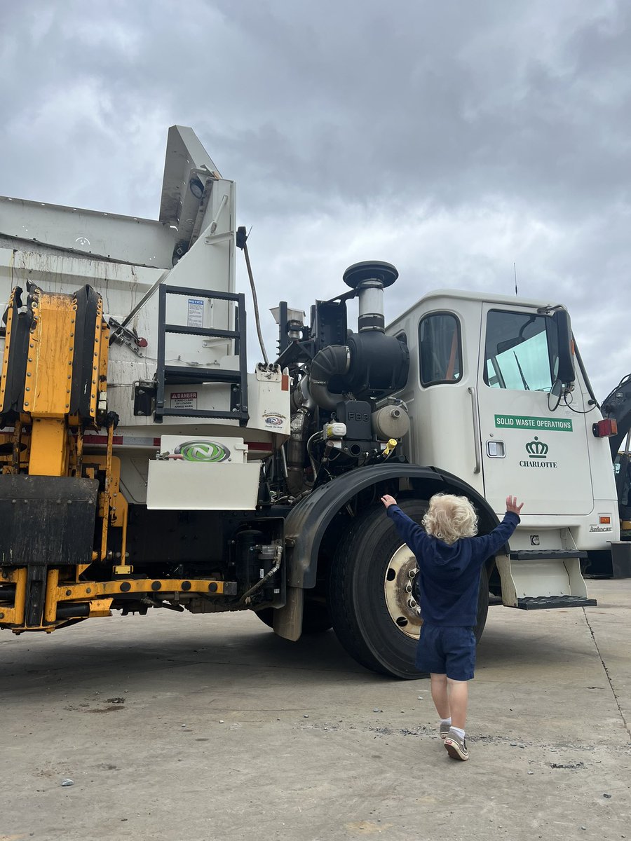 LibbyWeihsmann's tweet image. This kid was @MeckCounty’s Touch-A-Truck’s biggest fan yesterday 🚛🚜
