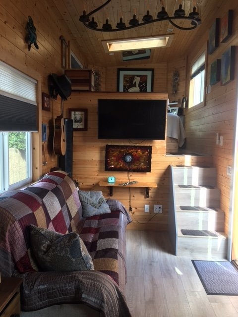 Tiny House Listings tweet media