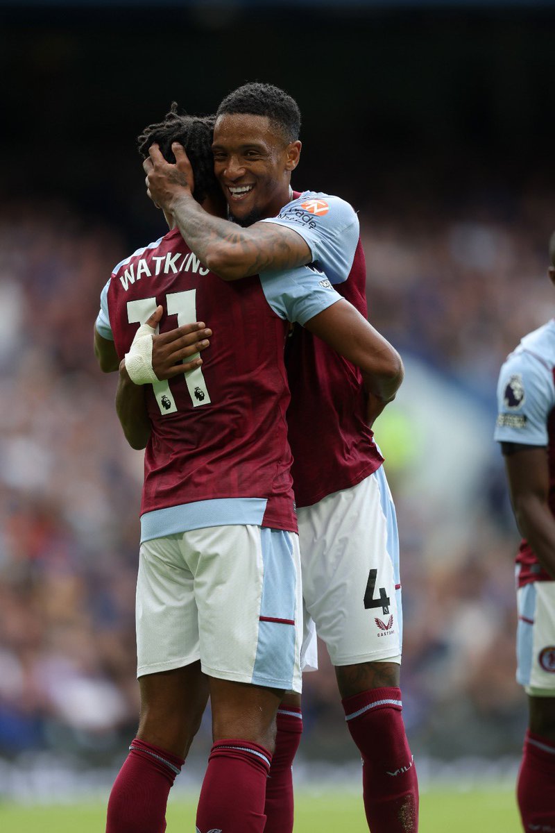 EzriKonsa's tweet photo. +3 and a clean sheet 🔥💪🏽 thank you Villans for your support today ! #UTV 💜 https://t.co/BT5yCPHaz4