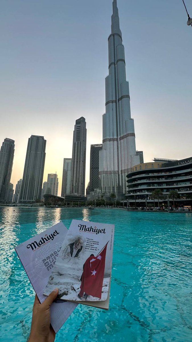 mahiyetdergi's tweet photo. Mahiyet Dergi Dubai'de 🤩 https://t.co/aAITRM4Ykc