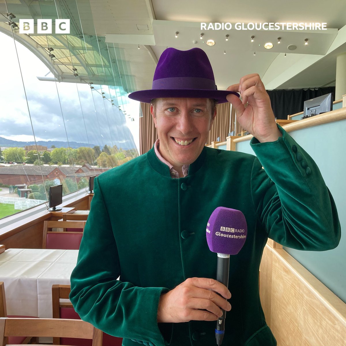 duncancook76's tweet photo. Had great fun speaking to these two ahead of snooker’s British Open in Cheltenham. Hear more on the @BBCGlos breakfast show with @dsmithradio in the morning https://t.co/iF0txrvlDR