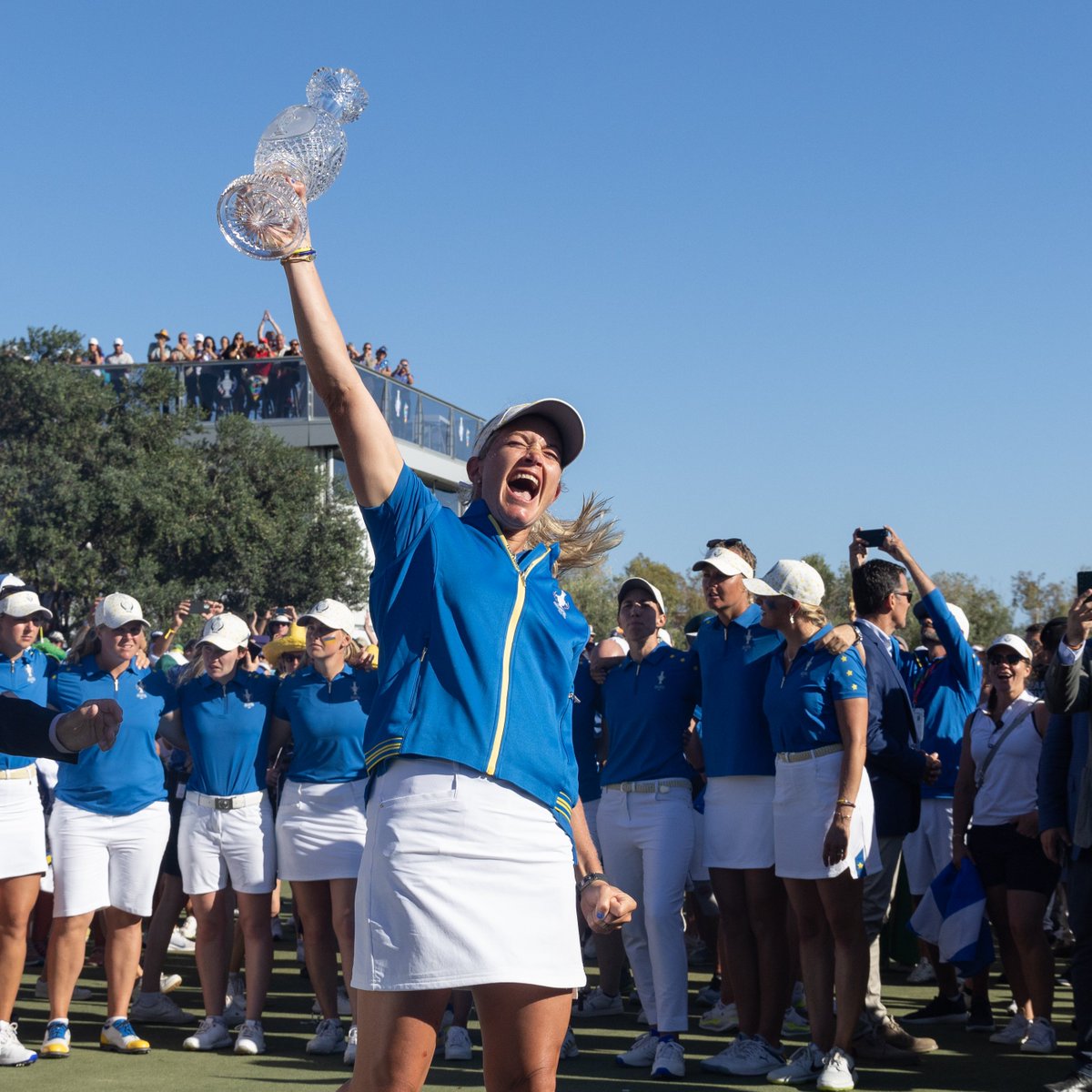 TheSolheimCup's tweet photo. THE TROPHY STAYS IN EUROPE 🇪🇺🇪🇺

Congratulations! @SolheimCupEuro 👏👏

#VamosGirls | #SolheimCup2023 https://t.co/hdjNfa4VGK