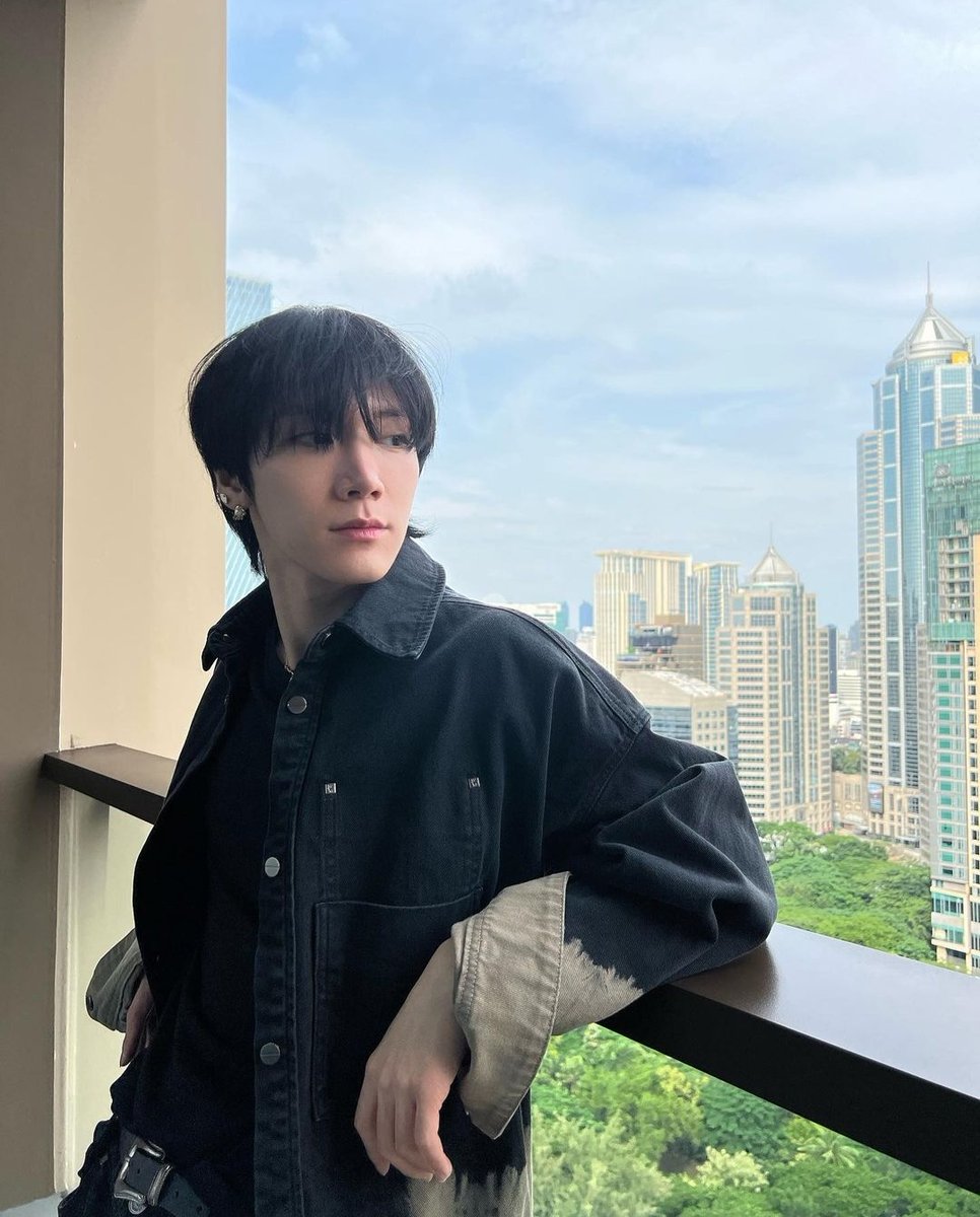 TENLEEARCHIVE's tweet photo. #TEN #텐 #李永钦 #เตนล์ https://t.co/w3LREACA3U