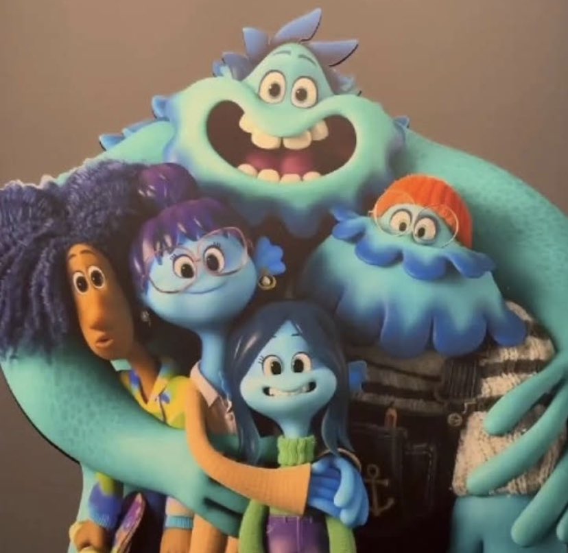 PiratePon's tweet photo. Welcome to our family, Connor. #RubyGillman #rubygillmanteenagekraken #family #meetthegillmans #rubyandconnor #rubyxconnor #familyhug https://t.co/Wx1knBqdDJ