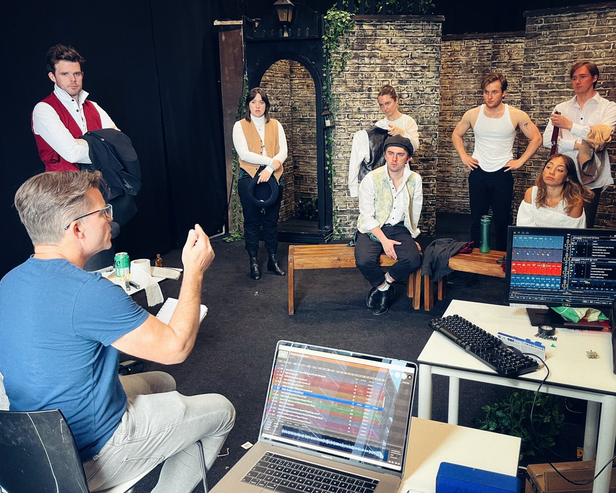 Dickens Theatre Company tweet media