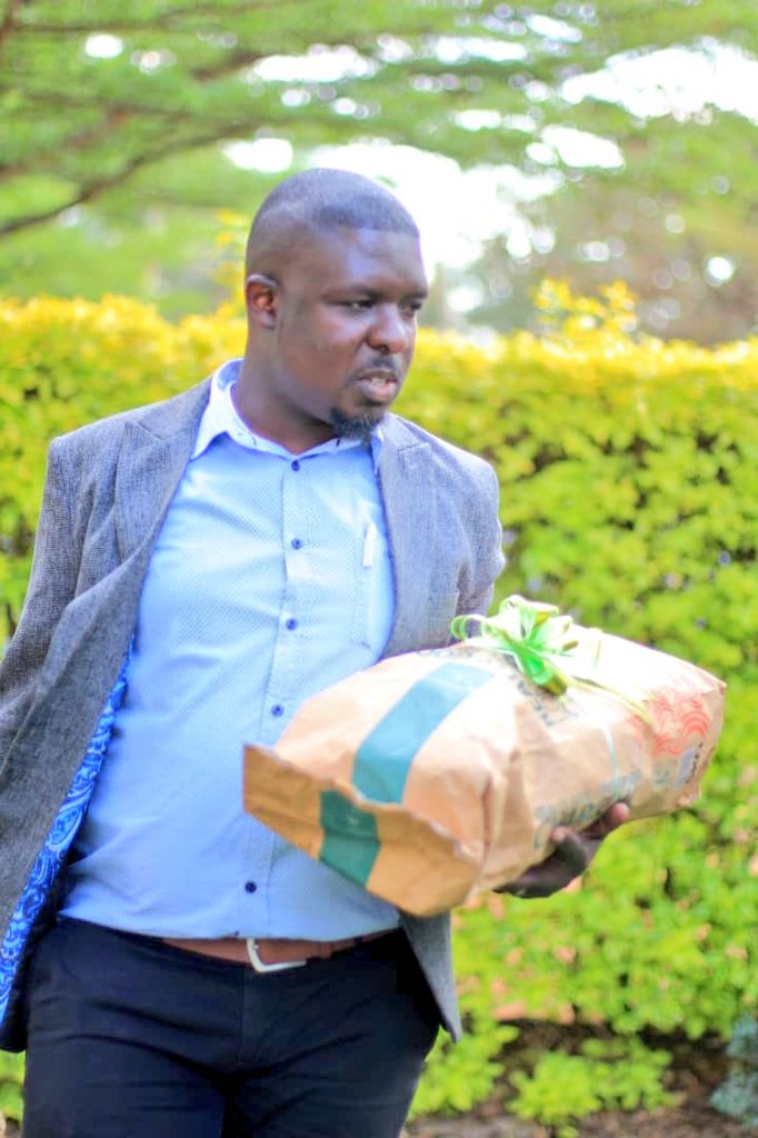 Mr. Green (@malatamathews) on Twitter photo At Aamon and Lydia engagement ceremony, I decided to present sustainable charcoal as a small gift. Aamom is a dedicated member of <a href="/aej_malawi/">AEJ Malawi</a>. 2% out of 14% of Malawians connected to the national grid use electricity 4 cooking.
Small steps
Go Green!
#Sustainability
#Kawandama At Aamon and Lydia engagement ceremony, I decided to present sustainable charcoal as a small gift. Aamom is a dedicated member of <a href="/aej_malawi/">AEJ Malawi</a>. 2% out of 14% of Malawians connected to the national grid use electricity 4 cooking.
Small steps
Go Green!
#Sustainability
#Kawandama