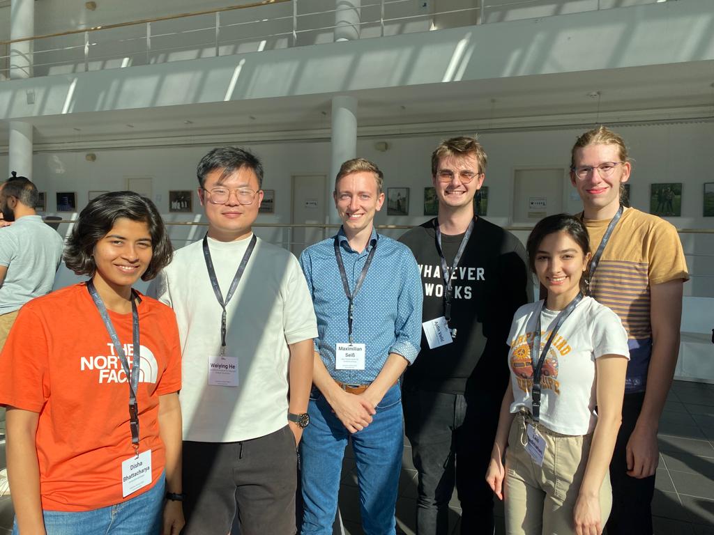 This week <a href="/D_Bhatt_/">Disha Bhattacharya</a>, <a href="/Leilidadkhahan/">Leili</a>, <a href="/_jkruse/">Jan Kruse</a>, <a href="/SeissMax/">Max Seiss</a>, <a href="/KingOfTheLab3/">Ajdin Velić</a> &amp; <a href="/heweiying/">Weiying He</a> joined the Summer School of Spectroscopy and Electronic Structure organized by <a href="/mpicec_press/">MPI-CEC</a> to learn some cutting-edge theoretical and spectroscopic methods to apply in their projects 🙌🏻