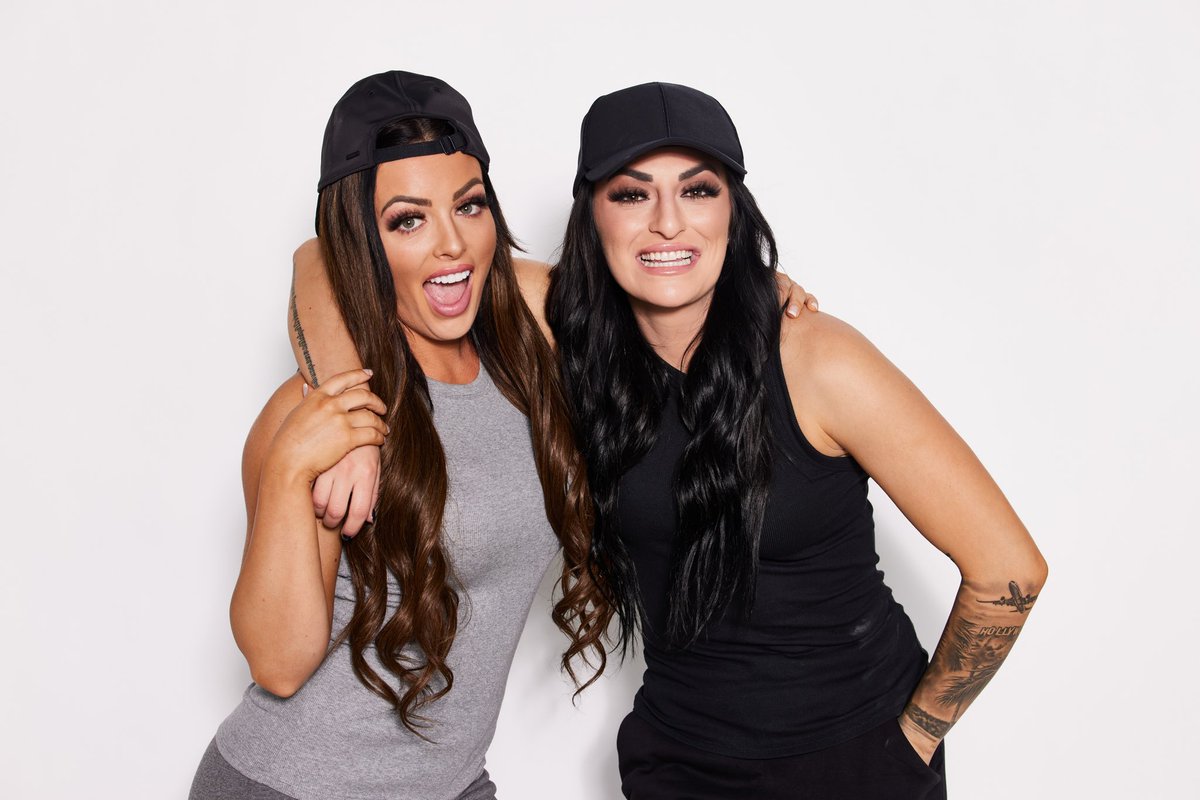 mandysacs's tweet photo. Happiest birthday wishes to my Bestie& Ride or die! @SonyaDevilleWWE really don’t know what I would have done without you for the last eight years being on the road wrestling around the world, you kept me sane! 😅 Thank you for always being there and you know I always have your back. Hope you have the best birthday! Love you ❤️🙏🏻🖤🎉🎁🛍️ 🍩