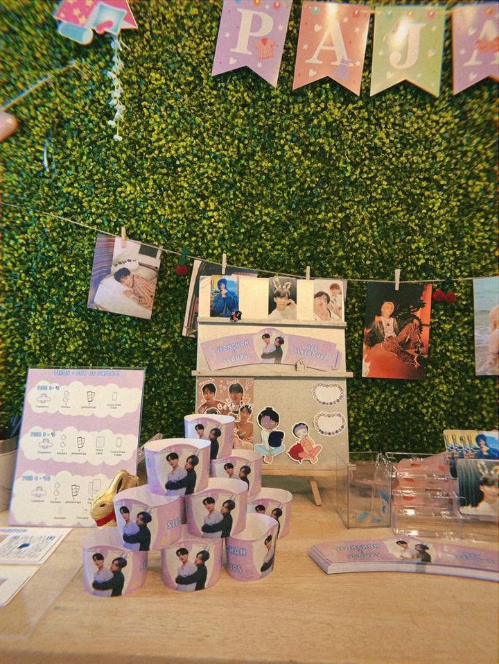 Thank you all so much for attending our event yesterday! We loved seeing so many familiar faces and meeting new friends as well! Our admin team is hard at work and cant wait to show you all what event we have coming next!!

#northeastcarats #seventeen #cupsleeveevent #kpopevent