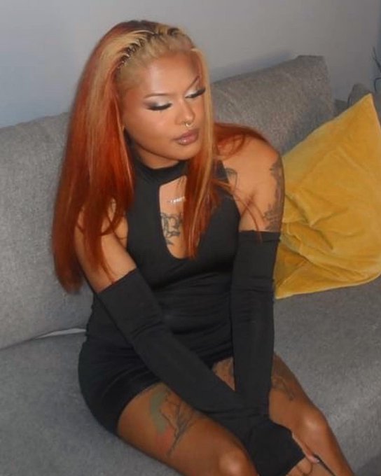 It&rsquo;s my birthday so go subscribe to my https://t.co/De8tCc4kyz for top tier trans porn xxx https://t<a href="/tag/pride"class="tags"><span>#pride</span></a><a href="/tag/trans"class="tags"><span>#trans</span></a>