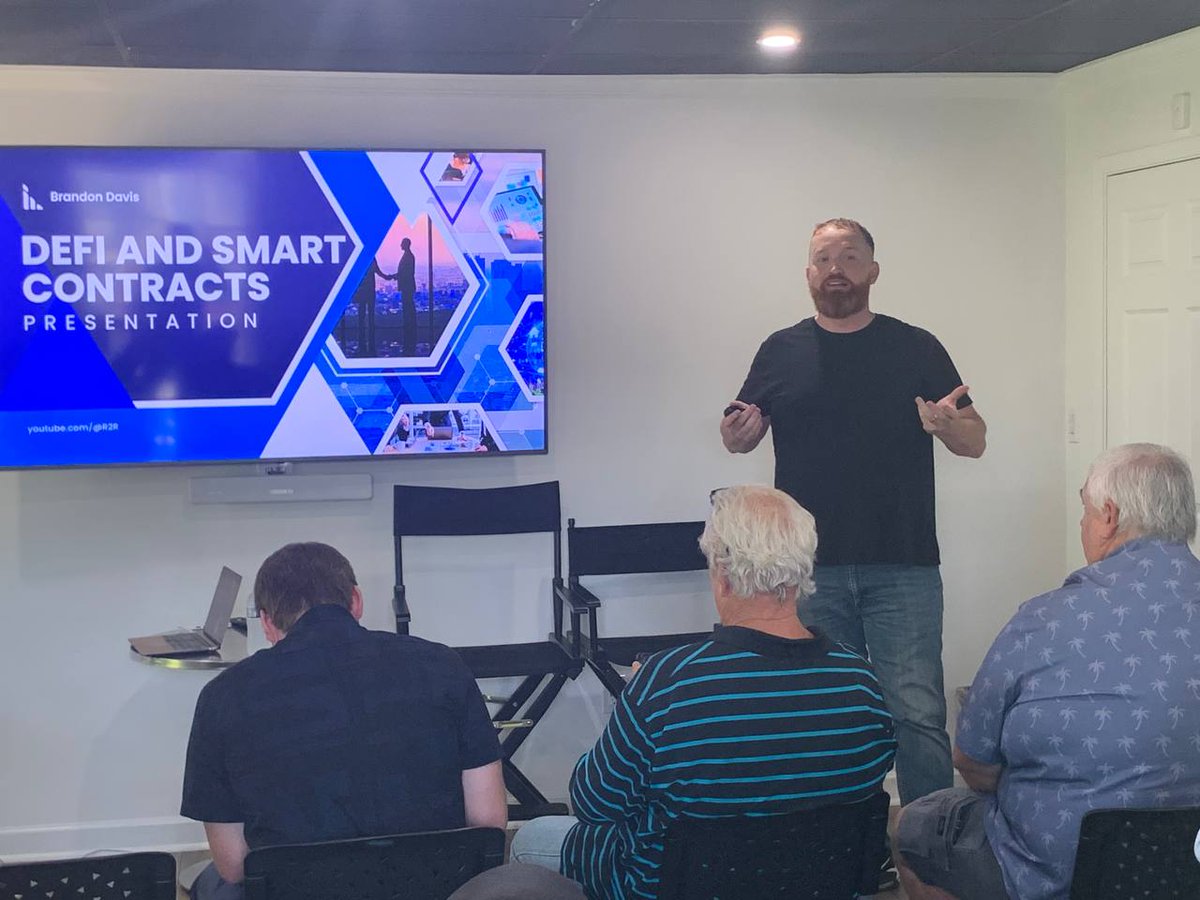 Had such amazing weekend I'm ATL at the #PulseChain Master Class with the best people in Crypto at <a href="/PulseChainTour/">PulseChain Tour</a> &amp; seeing our $TEXAN Team Family IRL! 😎💚 @g1vepeasachanc3 <a href="/LogansRun314/">⭐️Logan's RunⓋ</a> @Rags2RichesFAM @BlueshirtBros94 

$TEXAN $OPHIR $PLS