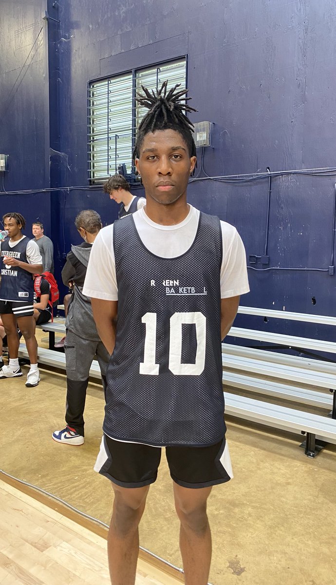 Final:  Evergreen Christian 59, Steward 46.  Rodney Elwoanya led the way with 12 points.  #BigShots #CBGFallShowcase ⁦<a href="/BigShotsGlobal/">BIG SH🏀TS</a>⁩ ⁦<a href="/BigShotsToday/">Hit The BIG SH🏀TS</a>⁩