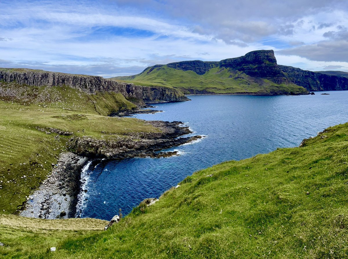 Neist Point, Isle of Skye. Absolutely stunning.