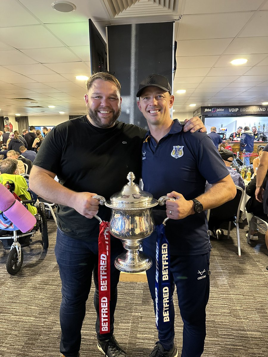 Darren Bunby tweet media