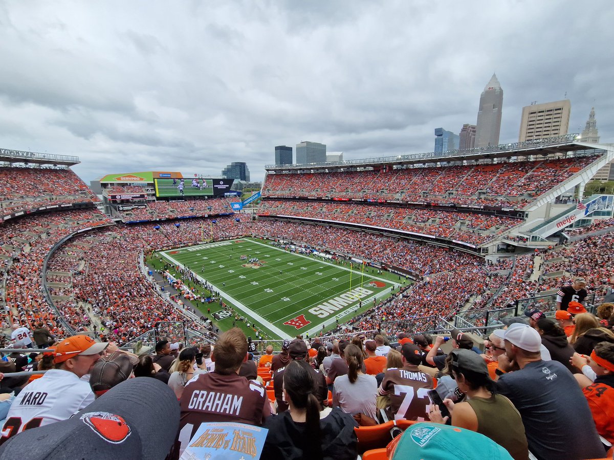 Jetzt: Hertha - Schalke, US-Edition #Browns