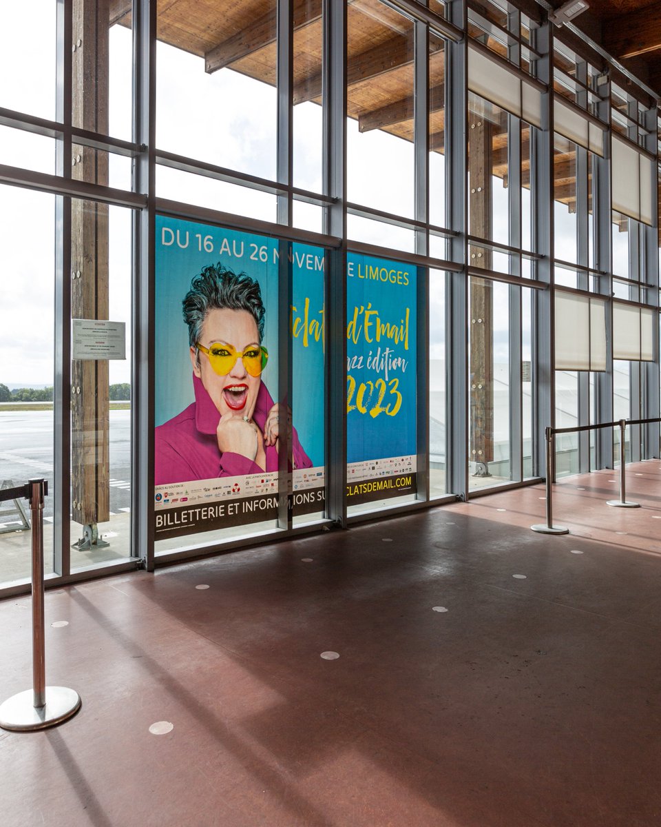 Le Festival Eclats d'Email Jazz 2023 s'affiche chez ses partenaires <a href="/CreditMutuel/">Crédit Mutuel</a> Limoges et <a href="/AeroportLimoges/">Aéroport Limoges</a> ! <a href="/CCILimoges/">CCI Limoges Haute-Vienne</a>