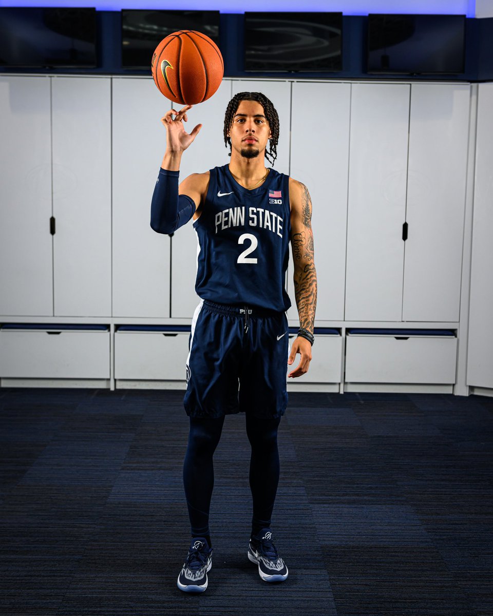 Ain't nothing like home 💙💙💙 #WeAre <a href="/PennStateMBB/">Penn State Men’s Basketball</a> <a href="/CoachRhoades/">Mike Rhoades</a>