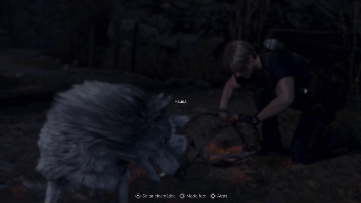 jorgeez's tweet photo. #RE4  #RE4  #RE4  #PS5Share, #ResidentEvil4 https://t.co/RcKTiizr4u