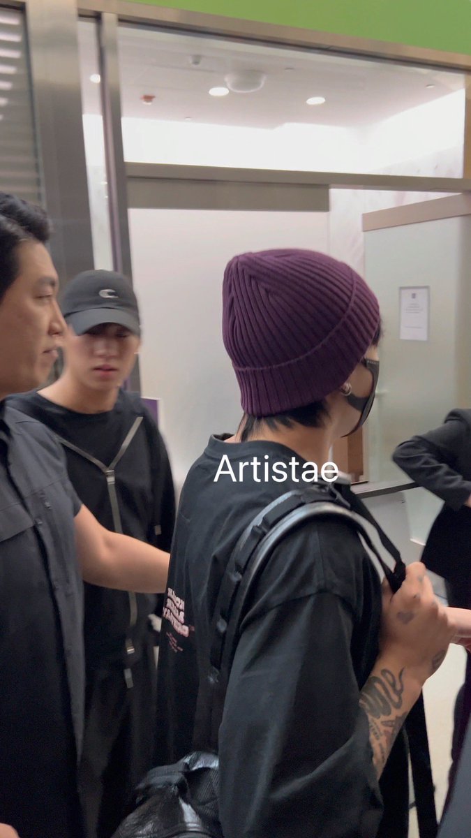 Artistae tweet media