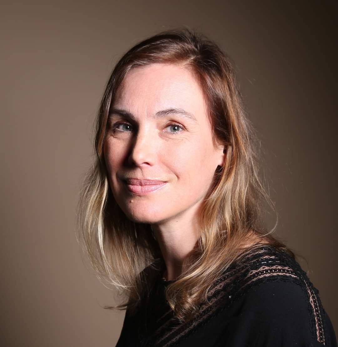 GICC (@giccardio_fr) on Twitter photo Le Dr Emmanuelle Berthelot, première femme élue présidente du GICC, prendra ses fonctions en janvier en remplacement du Pr Francois Roubille
Nous la félicitons et lui souhaitons tous nos vœux de réussite pour maintenir le dynamisme de ce groupe.
👏👏
<a href="/SFCardio/">SFC - Société Française de Cardiologie</a> <a href="/DrEmmaBerthelot/">Emmanuelle Berthelot</a> Le Dr Emmanuelle Berthelot, première femme élue présidente du GICC, prendra ses fonctions en janvier en remplacement du Pr Francois Roubille
Nous la félicitons et lui souhaitons tous nos vœux de réussite pour maintenir le dynamisme de ce groupe.
👏👏
<a href="/SFCardio/">SFC - Société Française de Cardiologie</a> <a href="/DrEmmaBerthelot/">Emmanuelle Berthelot</a>