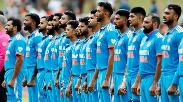 Shreyas, SKY, and Ashwin have left the selectors and team management scratching their heads 

The dilemma: Who's in the best XI? 🤔 #TeamSelection 

#INDvsAUS #AUSvsIND #AUSvIND #INDvAUS #ICCWorldCup #iccworldcup23 #ICCRankings