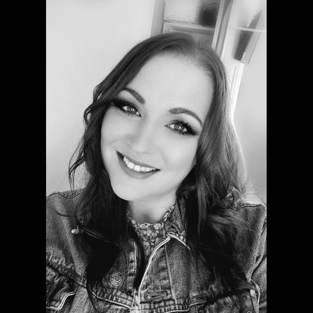 em_williams1209's tweet photo. #NewProfilePic https://t.co/HeVS2wcMkg
