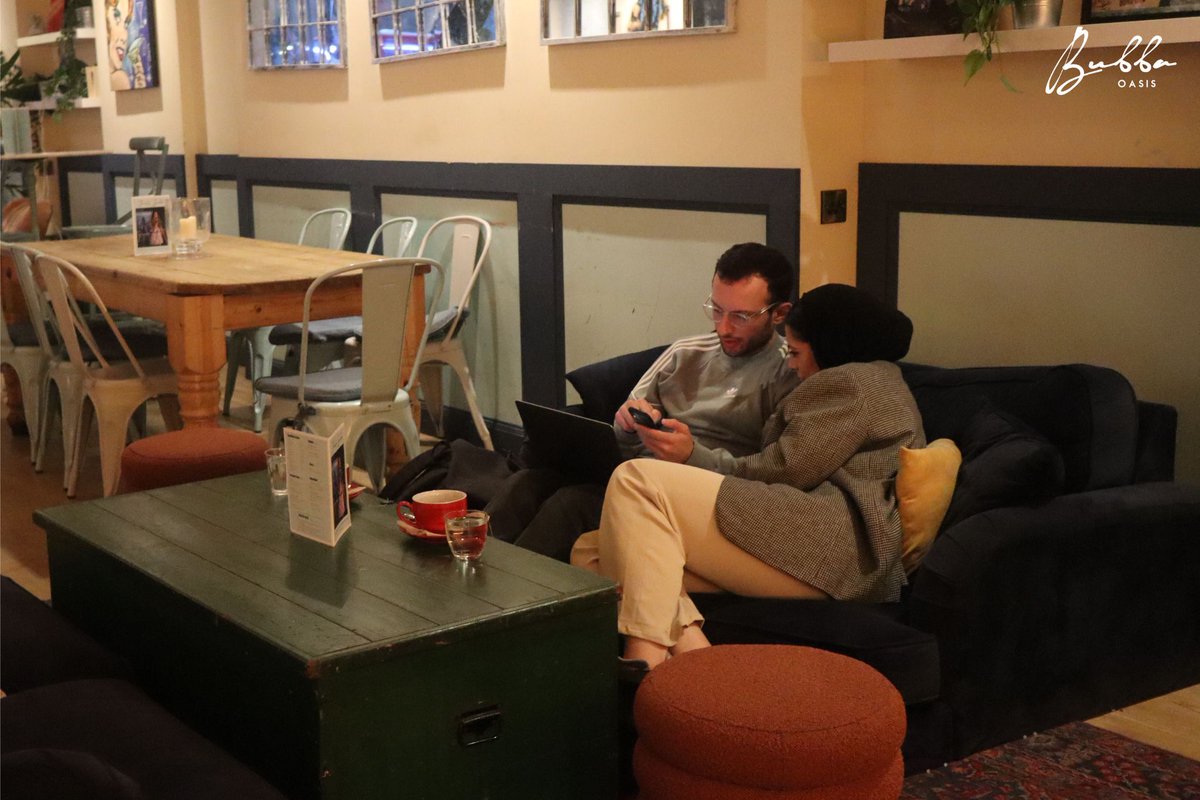 bubbaoasis's tweet photo. Hot-desking never felt so cozy 🏡 

#welcomehome #bubbaoasis https://t.co/3oMvutQuHL