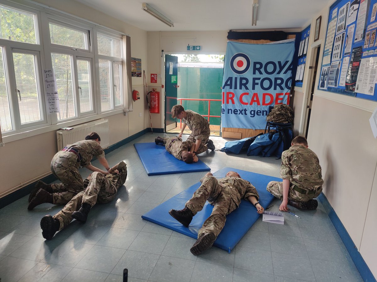 233 (Pershore) Sqn tweet media