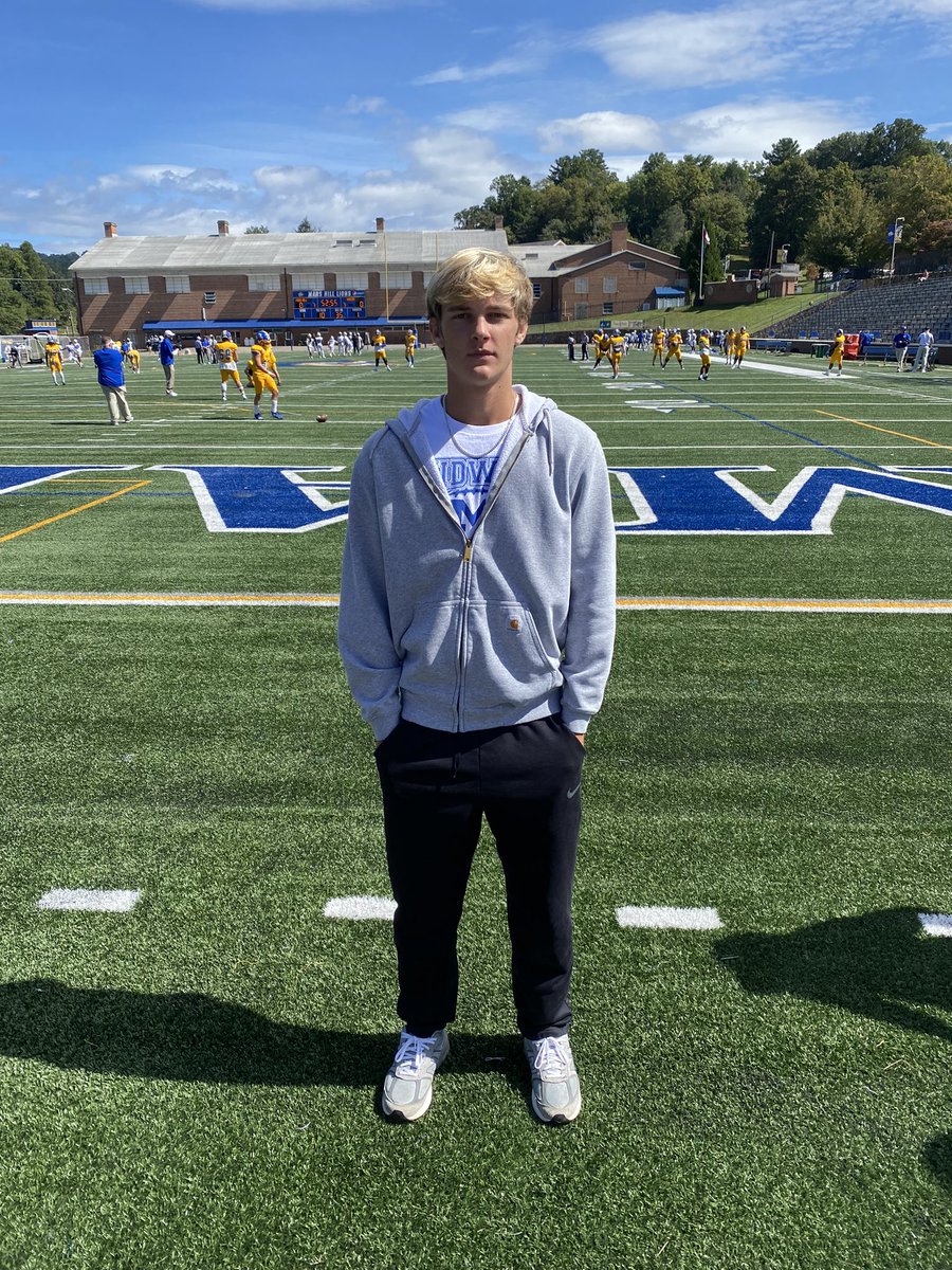 tripp_westbrook's tweet photo. Thank you @Coach_Hillin for the Game Day visit at @MarsHill_FB! Loved the atmosphere and great win!
@Coach_KS @TrevorGrahamJR https://t.co/YPoYATha1U