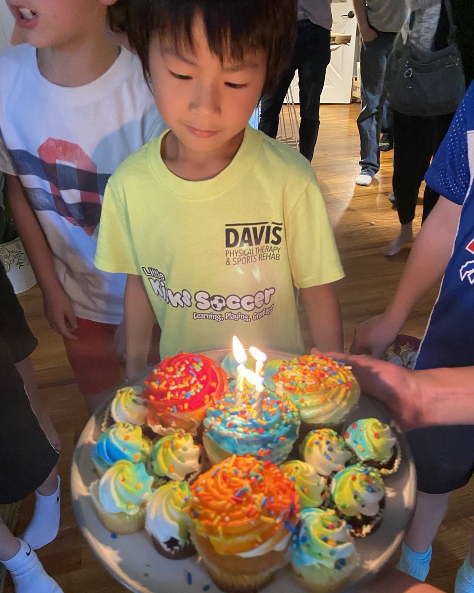 AndyKimNJ's tweet photo. Thanks everyone for the support and encouragement yesterday. It happened to also be my son’s 8th birthday. After some epic multitasking, he sweetly went to bed saying he wished the day could last forever. His party is today. Chance these 15+ kids actually destroy my house? Strong https://t.co/TacsjsFFld