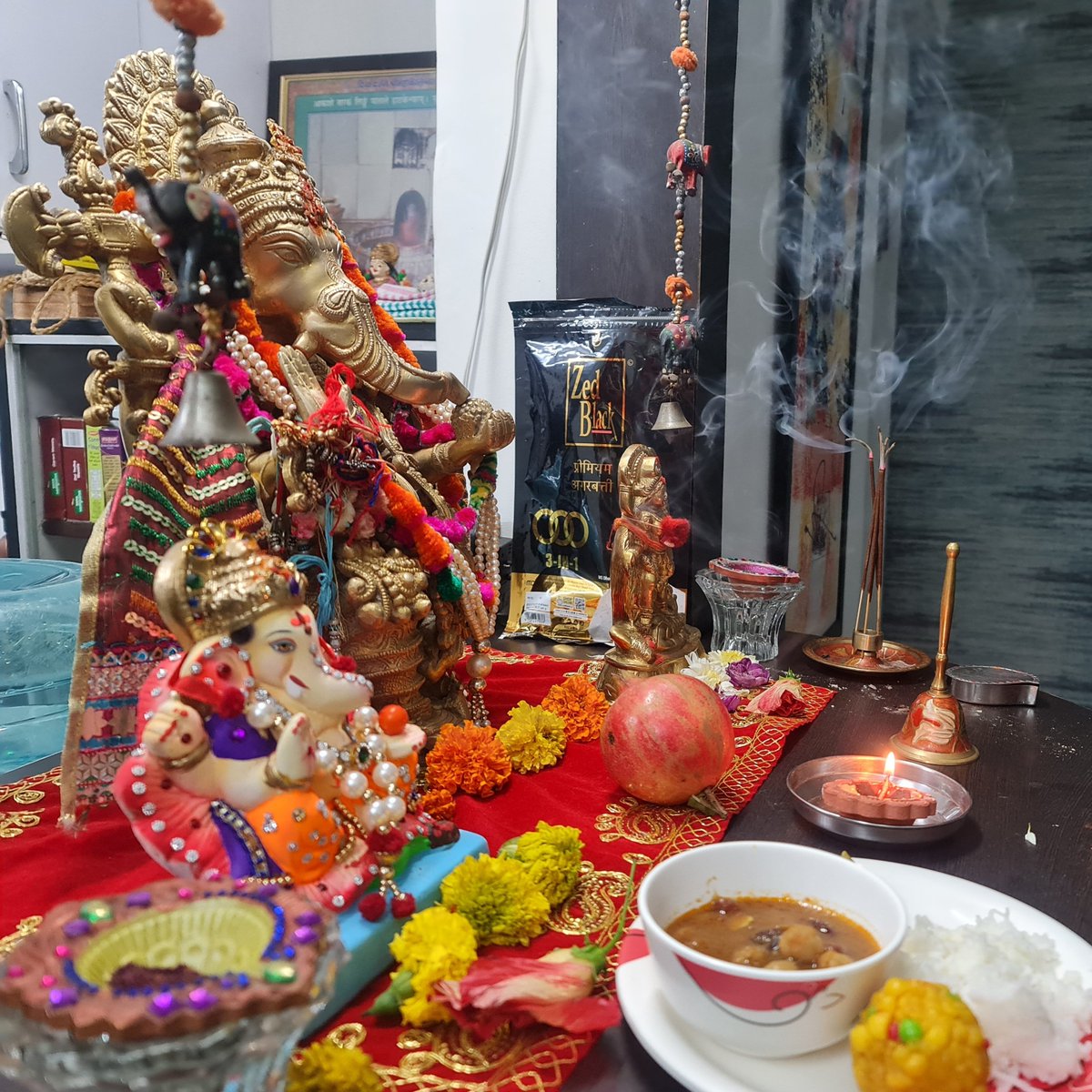 #NewProfilePic #Deva #ShriGanesh #GaneshUtsav2023 #MyBrotherGanesha #GaneshPooja
