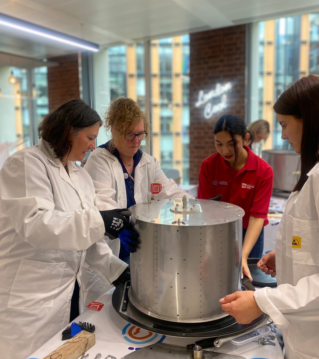 WeAreRSGroup's tweet photo. Our efforts were a spinning success at our recent London Build with our social impact partners The Washing Machine Project ❤️

#TheWashingMachineProject #Divya #LondonBuild #WeAreRS #MakingAmazingHappen #ForABetterWorld https://t.co/sqynjllNqx