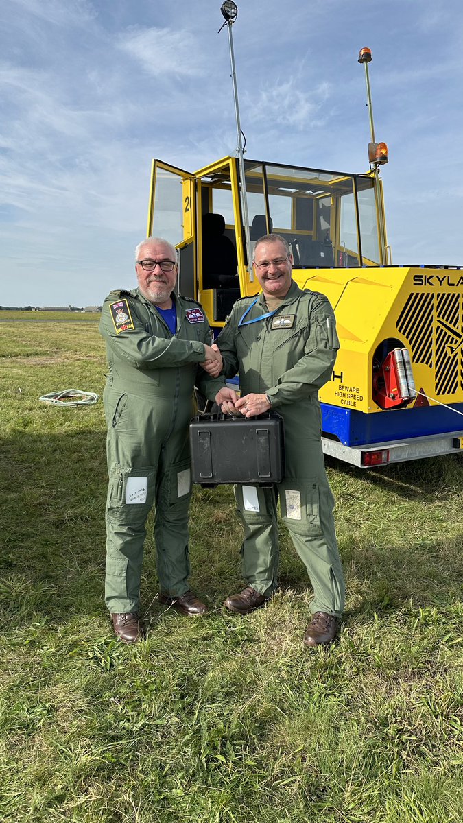 632VGS's tweet photo. Cracking training weekend at RAF Honington with @611VGS. We helped 4 staff gain their winch operators qualification. @fts_2 @CERegionRAFAC @ComdtAC @aircadets #632vgsontour https://t.co/LcFx9J3wlT