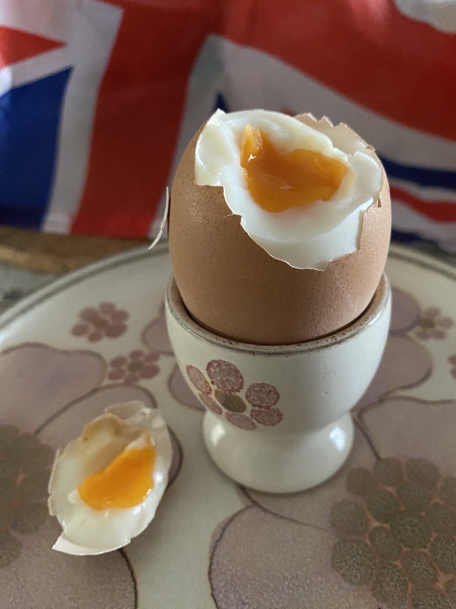 How do you like your <a href="/TheCluckery/">@thecluckery</a> eggs in the morning?  #britisheggweek #eggs <a href="/AngliaFreeRange/">Anglia Free Range</a>