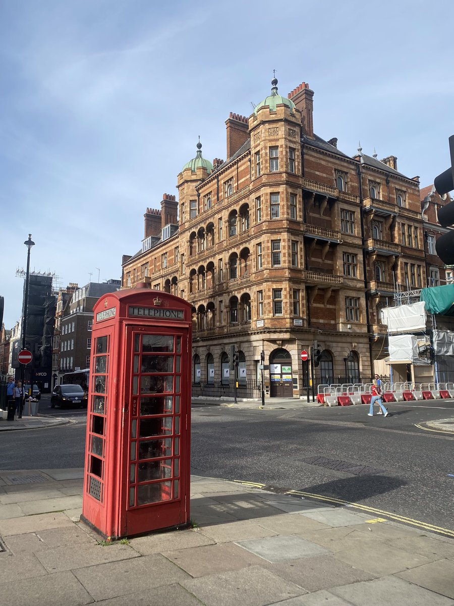 userilvb's tweet image. week-end à londres 🇬🇧