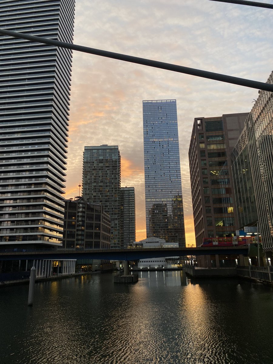 userilvb's tweet image. week-end à londres 🇬🇧