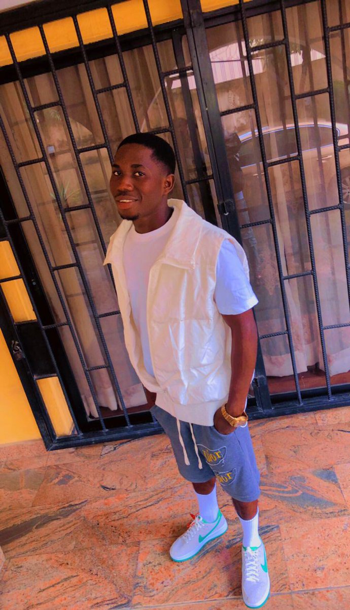 MullaBankz's tweet photo. Everyday is a day to try harder.May are struggles never be in vain🙏 https://t.co/RZuQx2rcYB