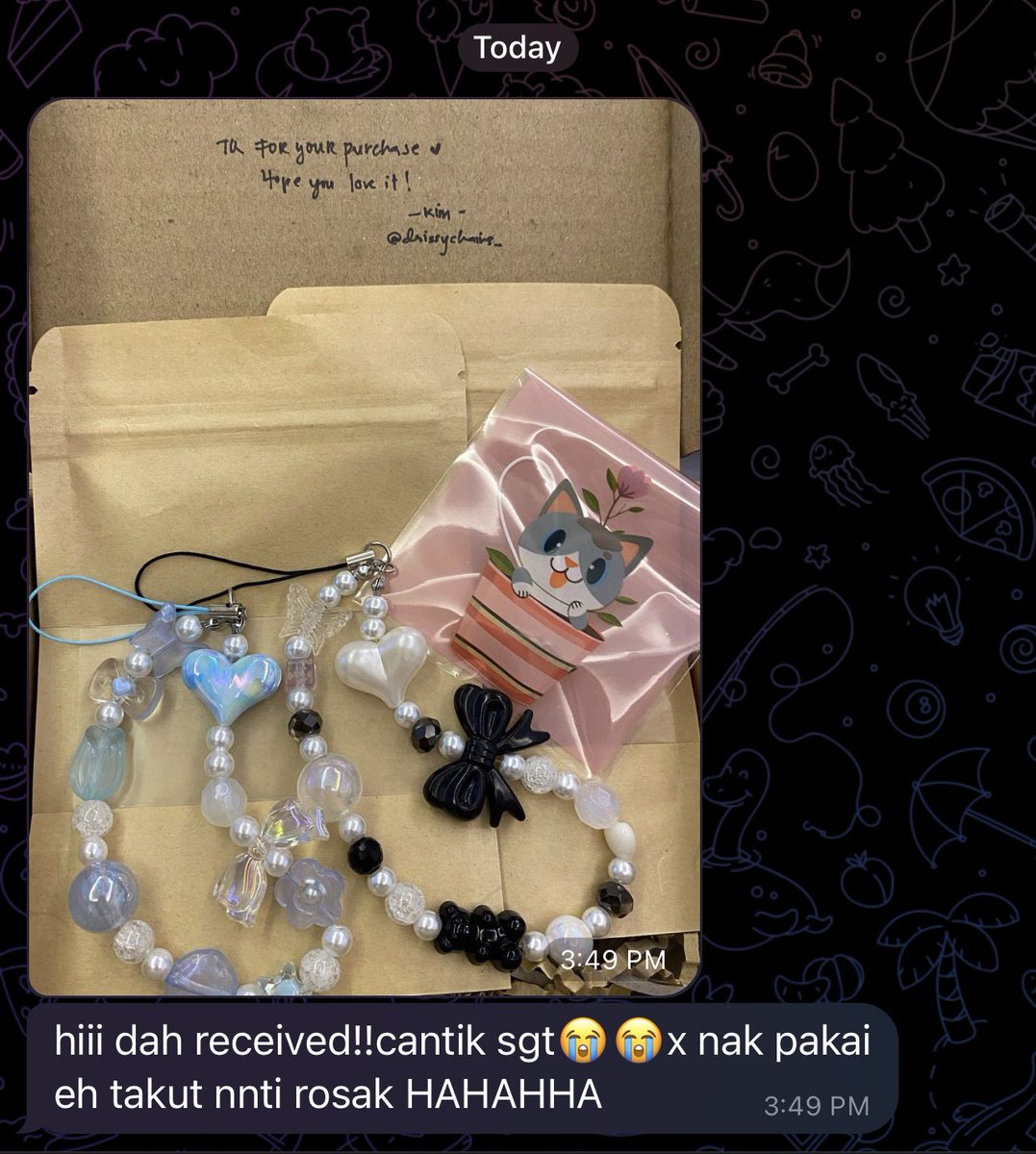 daissychains_'s tweet photo. haha i happy tapi kelakar n sedih dlm masa yg smaa ππ Feedback paling rare i dpt π. #feedbackdaissychains https://t.co/wcN4PkqTW1