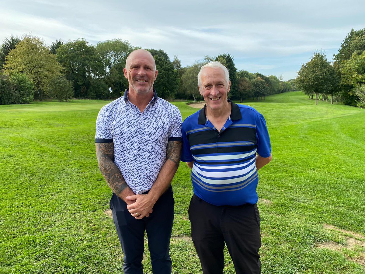 scraptoftgolf's tweet photo. Congratulations to Marcus Pearson &amp; Mark Pointin who won the Autumn Trophy High-Low Pairs Comp on Saturday ⛳️

They won with a fantastic 47 points! 👏🏻 

#scraptoftgolf #golfcomp #golfing #golfclub #golfcomp #members https://t.co/Jp77bJrn3f
