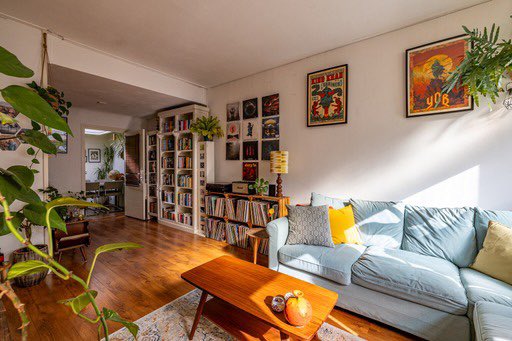 Sjouk_85's tweet image. Ons fijne huis komt te koop! 🥰 Een schipperswoning in de Oosterpoort, misschien wel de meest knusse wijk van Groningen. 

Vanaf morgen te vinden op #Funda. Nu al belangstelling? Neem contact op met Wildveen Makelaars via 050-8200456 
#huistekoop #groningen