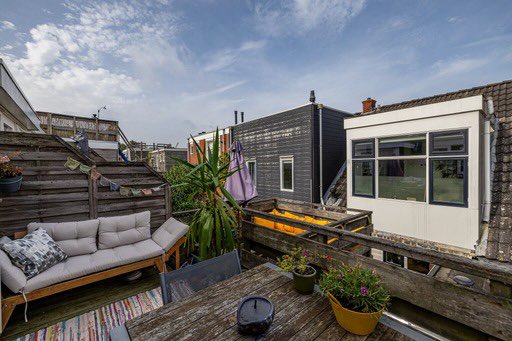 Sjouk_85's tweet image. Ons fijne huis komt te koop! 🥰 Een schipperswoning in de Oosterpoort, misschien wel de meest knusse wijk van Groningen. 

Vanaf morgen te vinden op #Funda. Nu al belangstelling? Neem contact op met Wildveen Makelaars via 050-8200456 
#huistekoop #groningen