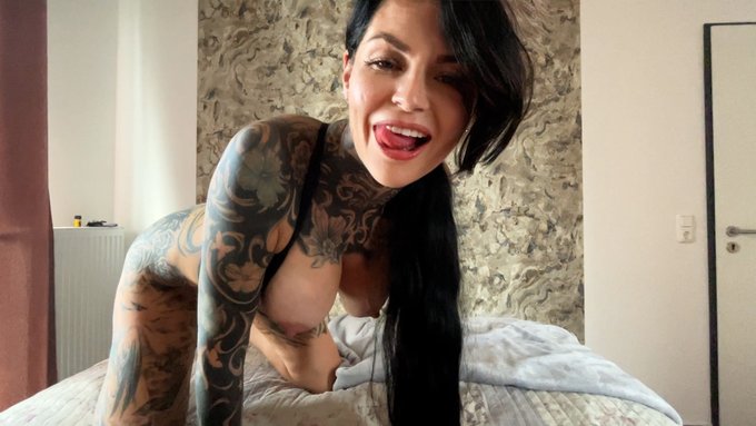 Meine neuen Livecamzeiten f&uuml;r Dich und Deinen Schwanziiii&nbsp;📷  ⁣Montag 09.10.2023 12:00 - 13:00 &amp; 18:00