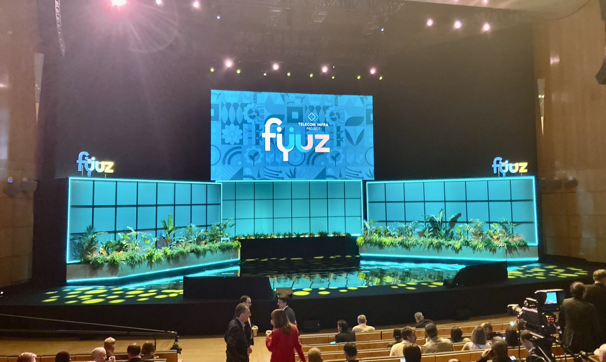 Great Monday for <a href="/DigiCatapult/">Digital Catapult</a> with the team attending #Fyuz23 by <a href="/TelecomInfraP/">TelecomInfraProject</a> to look into the future and explore how #OpenRAN is transforming the #telecoms landscape and enabling the deployment of advanced #connectivity solutions.
fyuz.events