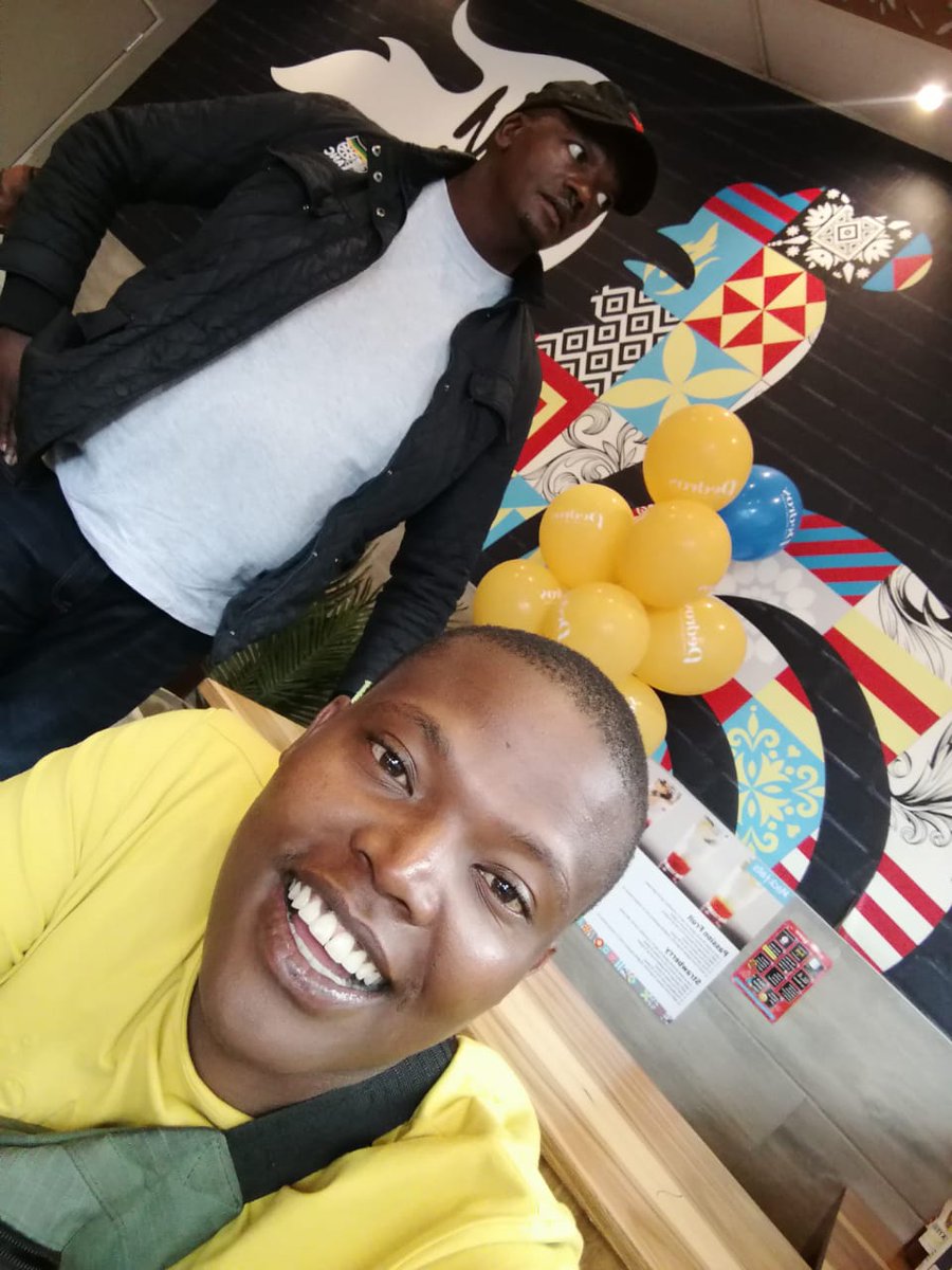 hlowneee's tweet photo. Whats A Vaction without @PedrosChicken
#Pedroschicken
#MTN8FINAL
#jubjub
#nicelifeproblems https://t.co/ySdR1et2ez