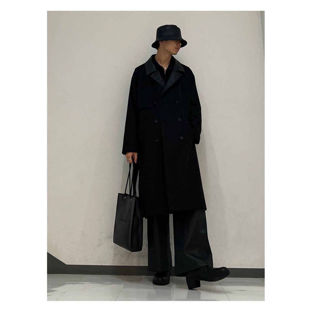 BAFNxN's tweet photo. 〜NEWTRAL TOKYO/NO ID.〜

2023 A/W collection✨
【ディープスリットBIGトレンチコート】
color：BLACK/size：ONE

#noid #newtral #newtral_tokyo #painting #fashion #ootd #kawaii #emo #staff #aw #todayscode #autumn #autumnfashion https://t.co/dtF1GvQS7Q