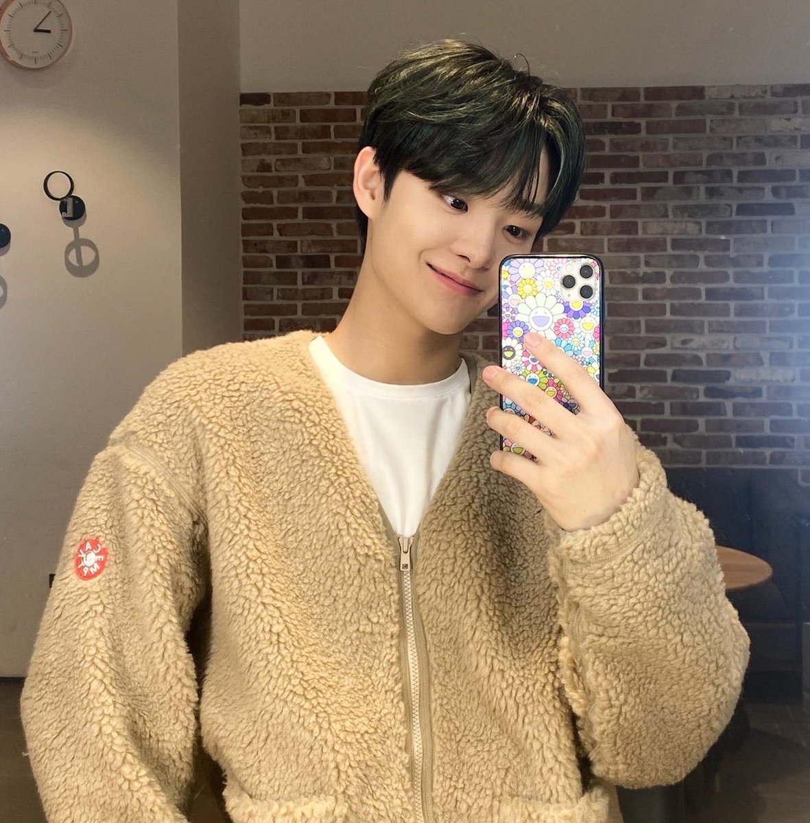 지훈피드 tweet media
