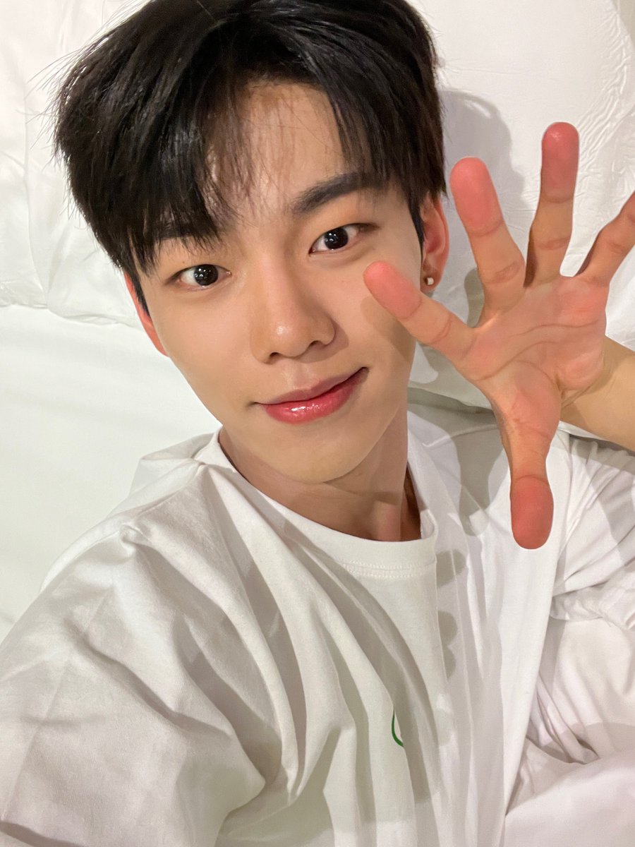 JEONGHYEON THAILAND tweet media